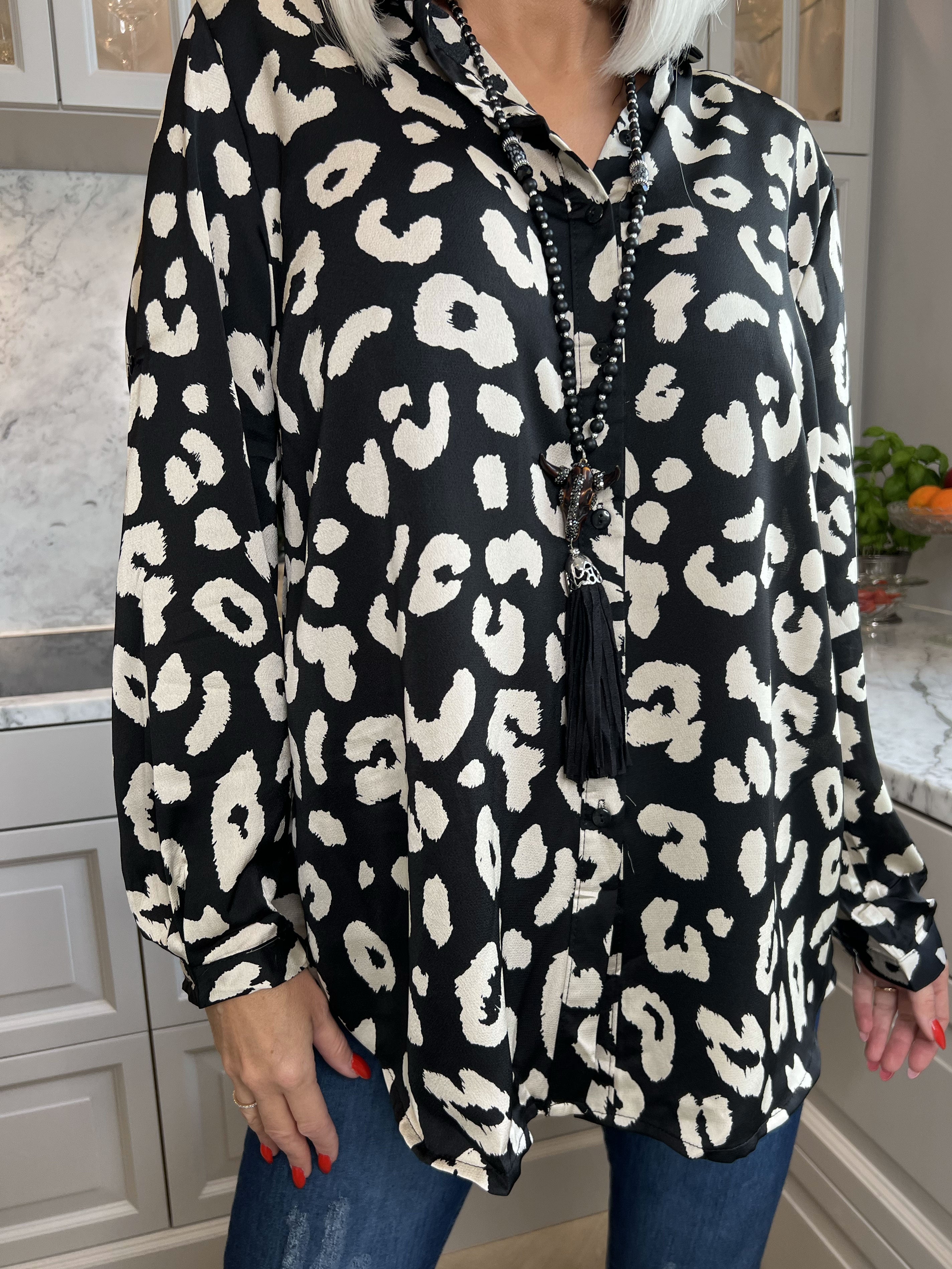 Fadia - Söt leopardskjorta i sidenlook